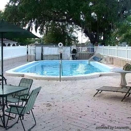 A1 Value Inn Hernando 設備 写真